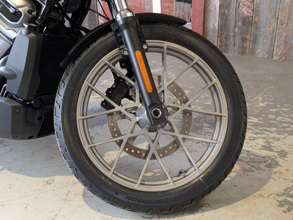 2024 Harley-Davidson, dovoz USA — foto 5 z 11