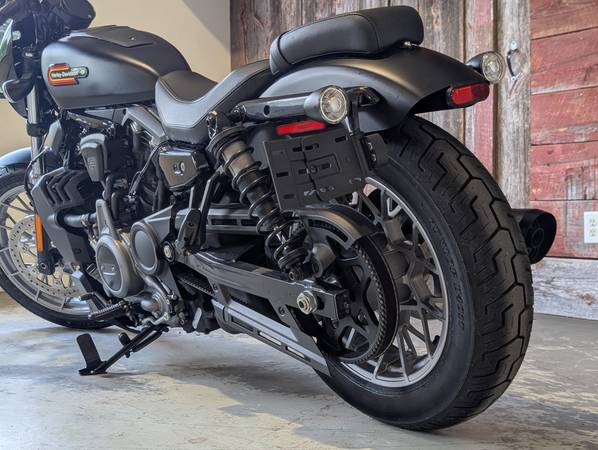 2024 Harley-Davidson, dovoz USA — foto 6 z 11