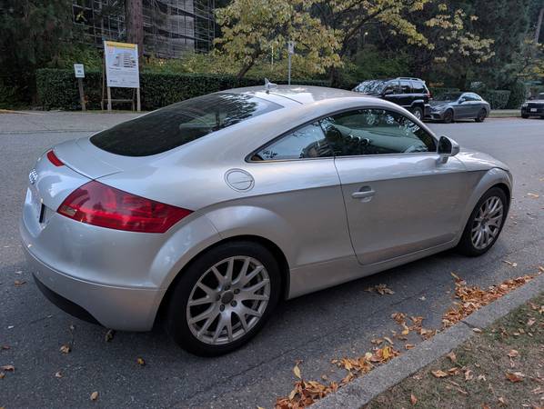 2009 Audi, dovoz Kanada — foto 5 z 10