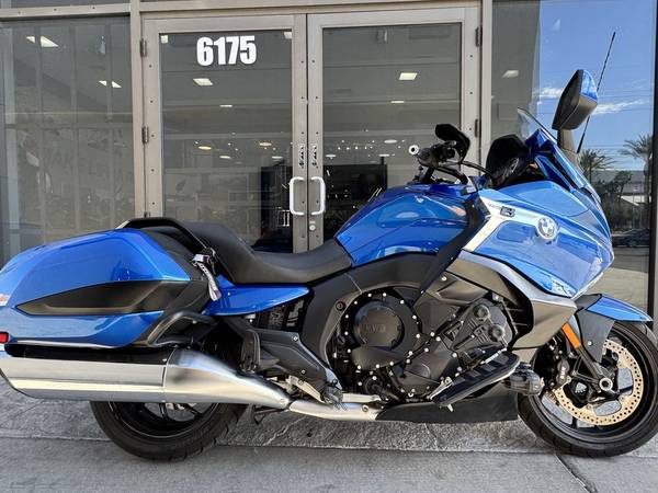 2020 BMW, modrá, dovoz USA — foto 2 z 12