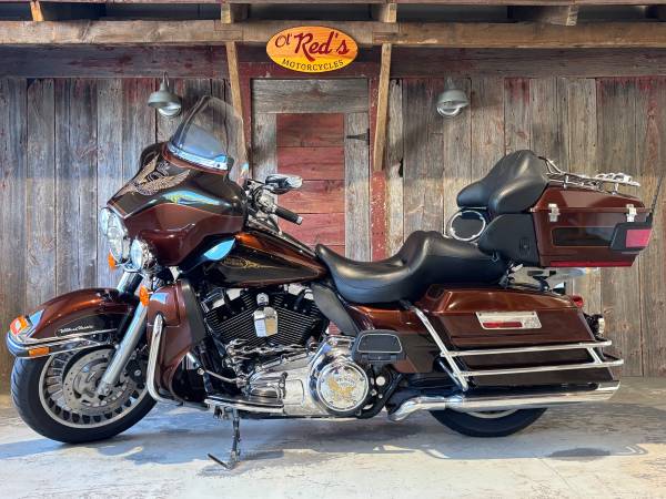 2009 Harley-Davidson, dovoz USA — foto 2 z 11