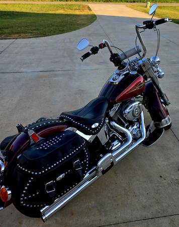 2008 Harley-Davidson, dovoz USA — foto 3 z 6