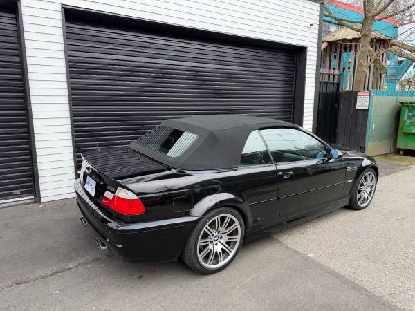 BMW, dovoz Kanada — foto 3 z 11