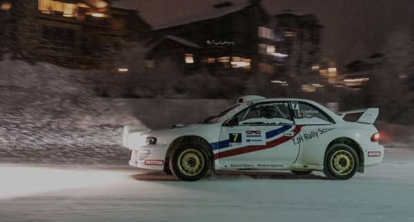 Subaru, dovoz Kanada — foto 6 z 12