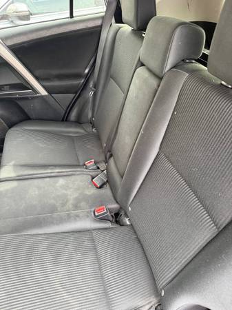 Toyota, dovoz Kanada — foto 5 z 5