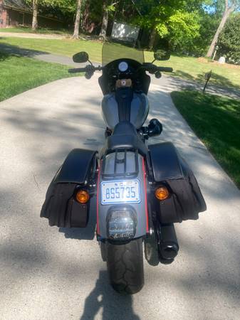 Harley-Davidson, dovoz USA — foto 5 z 5