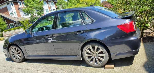 2010 Subaru, dovoz Kanada — foto 2 z 9
