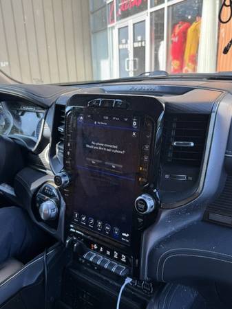 2019 Dodge, dovoz Kanada — foto 10 z 12