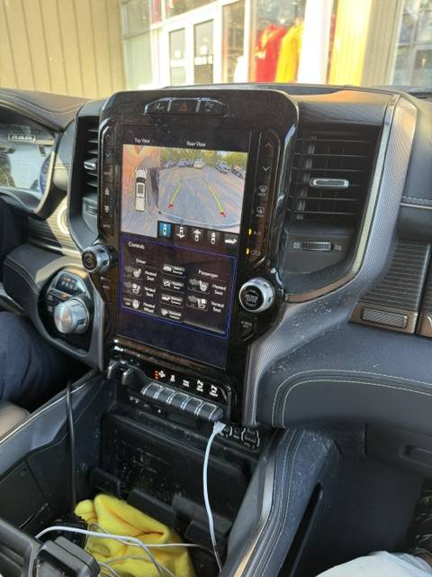 2019 Dodge, dovoz Kanada — foto 12 z 12