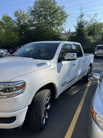 2019 Dodge, dovoz Kanada — foto 5 z 12