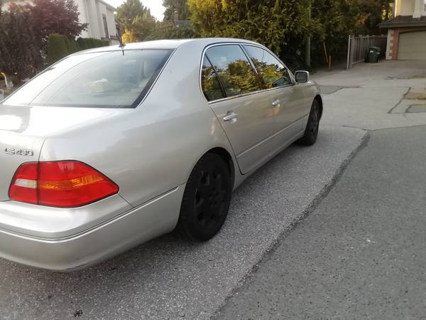 2004 Lexus, dovoz Kanada — foto 5 z 12