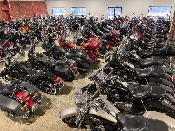 2012 Harley-Davidson, dovoz USA — foto 10 z 11