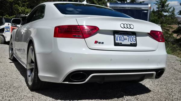 2015 Audi, dovoz Kanada — foto 6 z 12