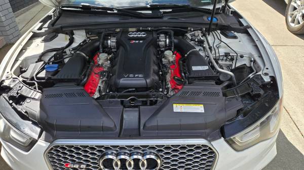 2015 Audi, dovoz Kanada — foto 9 z 12