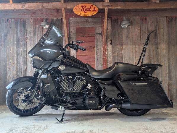 2023 Harley-Davidson, dovoz USA — foto 2 z 11