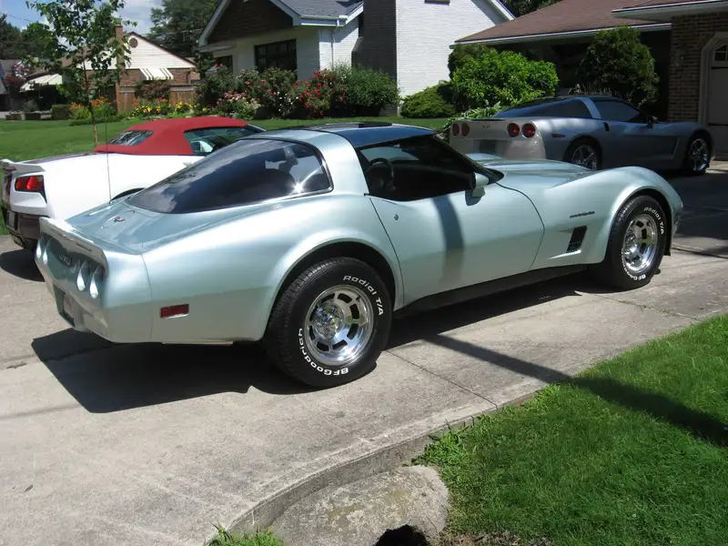 1982 Chevrolet Corvette, 55 674 km, dovoz Kanada — foto 4 z 12