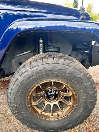Jeep, dovoz Kanada — foto 6 z 12