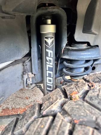 Jeep, dovoz Kanada — foto 7 z 12