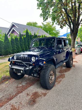 Jeep, dovoz Kanada — foto 2 z 12