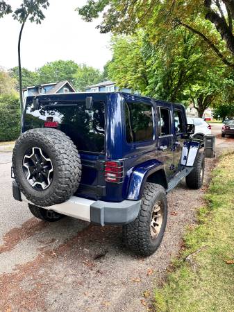 Jeep, dovoz Kanada — foto 4 z 12