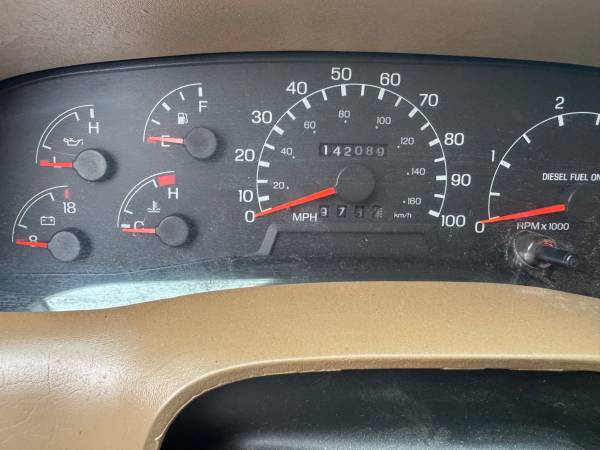 2003 Ford, dovoz Kanada — foto 3 z 6