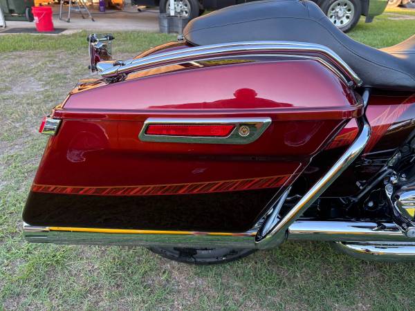 2014 Harley-Davidson, dovoz USA — foto 6 z 12