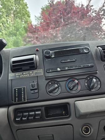 2006 Ford, dovoz Kanada — foto 8 z 12
