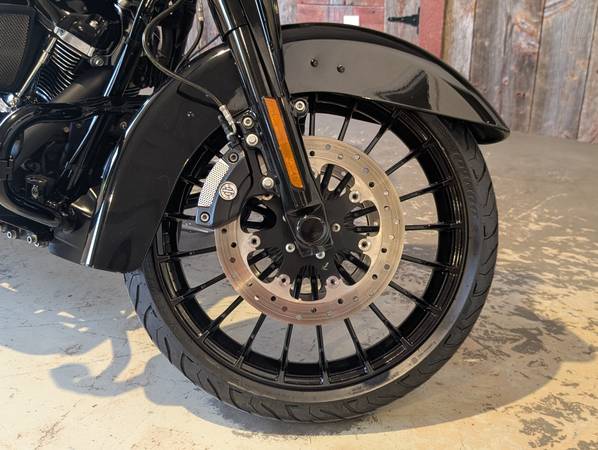 2018 Harley-Davidson, dovoz USA — foto 5 z 11