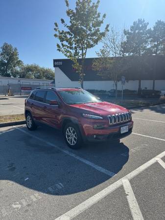 2017 Jeep, dovoz Kanada — foto 3 z 8