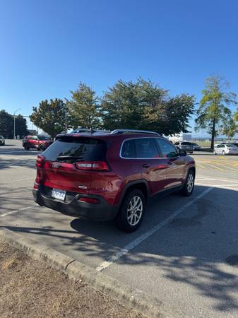 2017 Jeep, dovoz Kanada — foto 4 z 8