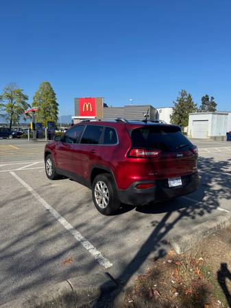 2017 Jeep, dovoz Kanada — foto 5 z 8