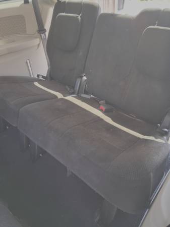 2013 Chrysler, dovoz Kanada — foto 11 z 12