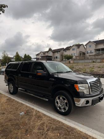 2010 Ford, dovoz Kanada — foto 7 z 12