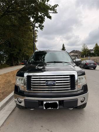 2010 Ford, dovoz Kanada — foto 9 z 12