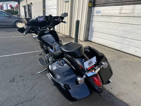 2015 Yamaha, dovoz USA — foto 9 z 12