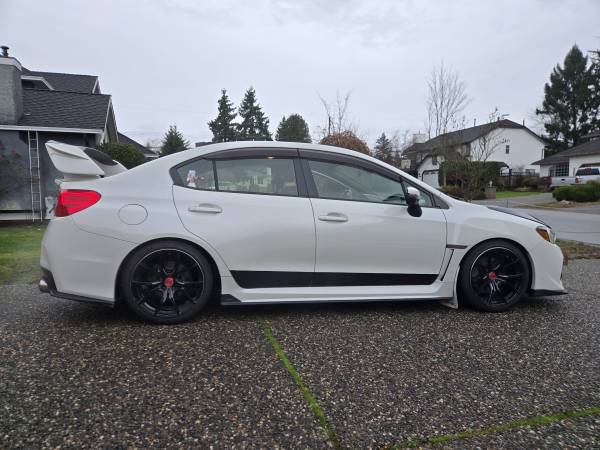 2017 Subaru, dovoz Kanada — foto 6 z 12