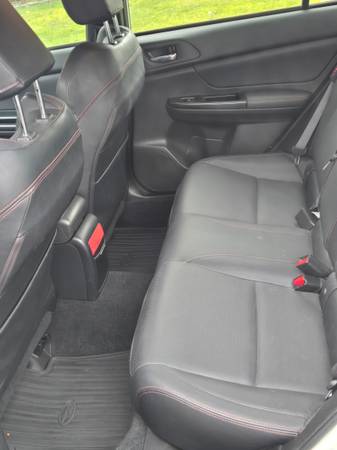 2017 Subaru, dovoz Kanada — foto 9 z 12