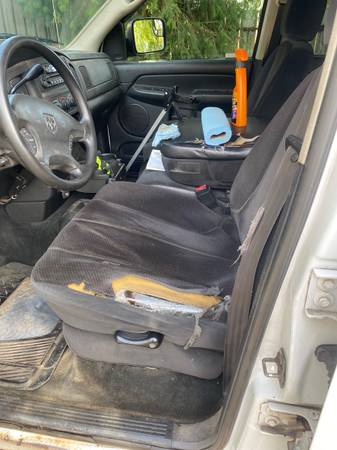 2003 Dodge, dovoz Kanada — foto 6 z 9