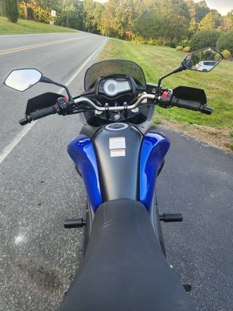 2013 Suzuki, dovoz USA — foto 4 z 9