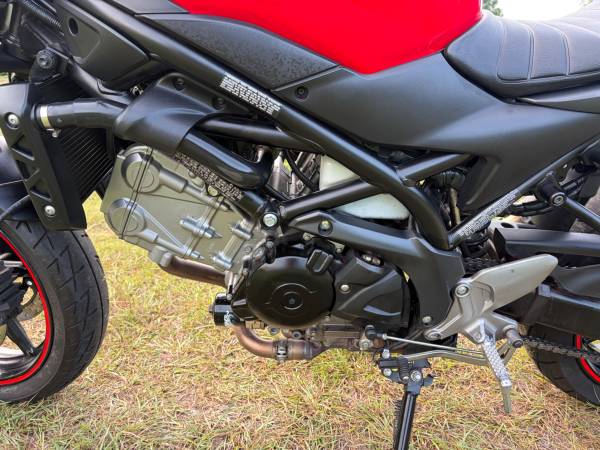 2017 Suzuki, dovoz USA — foto 8 z 12
