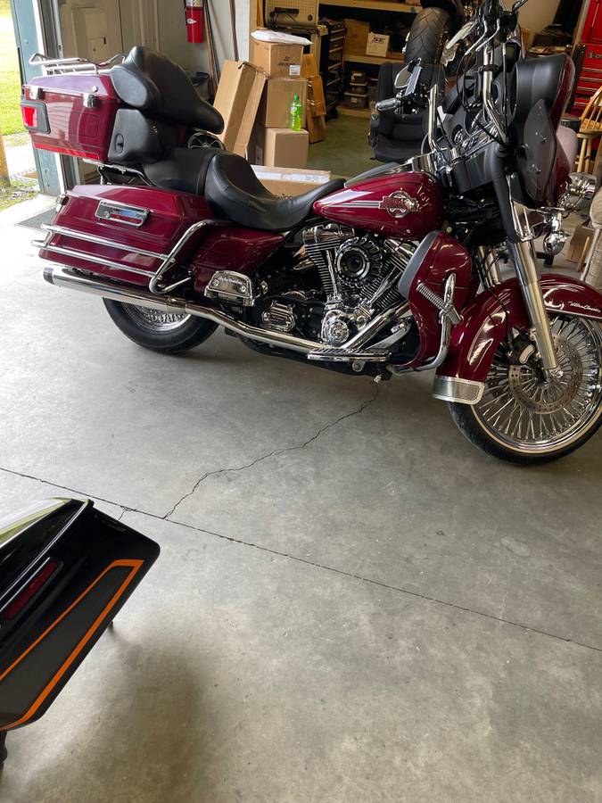 2006 Harley-Davidson, dovoz USA — foto 11 z 12