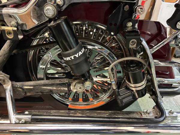 2006 Harley-Davidson, dovoz USA — foto 4 z 12