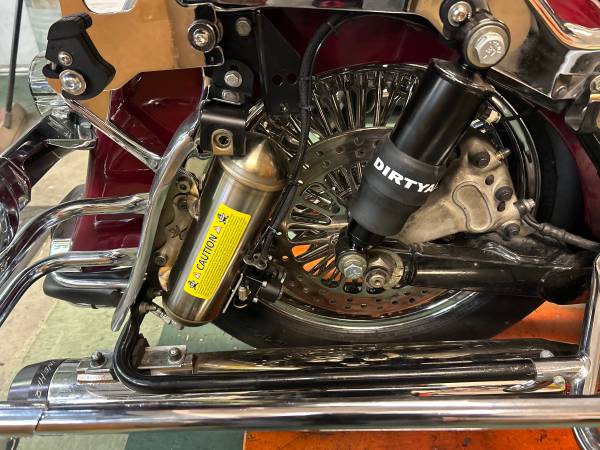 2006 Harley-Davidson, dovoz USA — foto 5 z 12