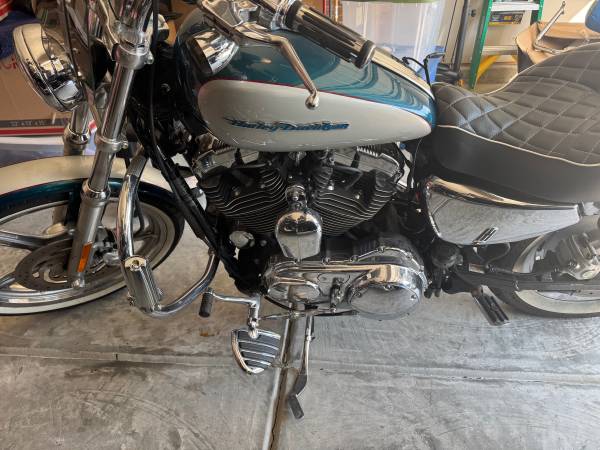 2004 Harley-Davidson, dovoz USA — foto 2 z 6