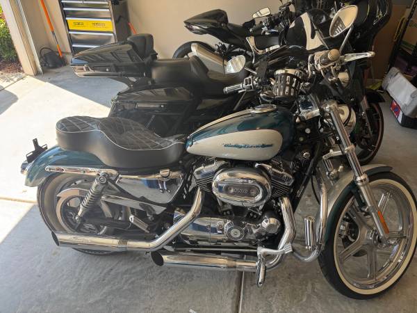 2004 Harley-Davidson, dovoz USA — foto 3 z 6