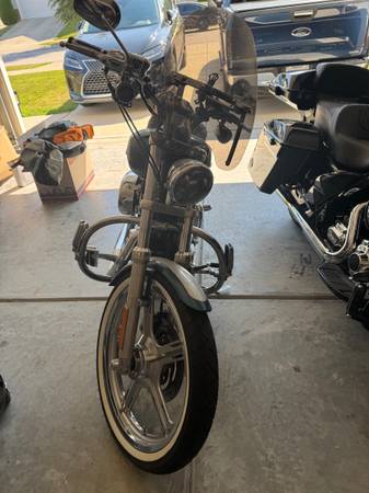 2004 Harley-Davidson, dovoz USA — foto 6 z 6