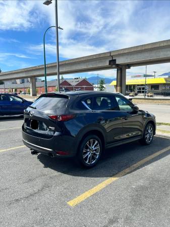 2021 Mazda, dovoz Kanada — foto 4 z 12