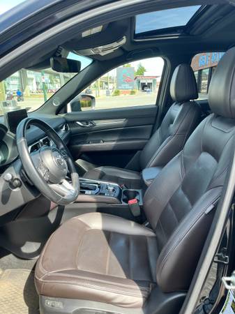 2021 Mazda, dovoz Kanada — foto 6 z 12