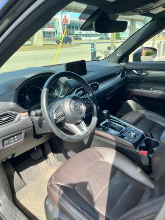 2021 Mazda, dovoz Kanada — foto 7 z 12