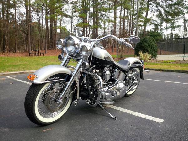 Harley-Davidson, dovoz USA — foto 2 z 4